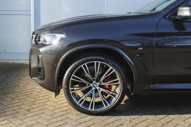 BMW X4 (2026) thumbnail 5