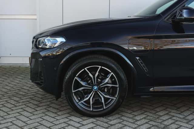 BMW X3 (2022) thumbnail 4