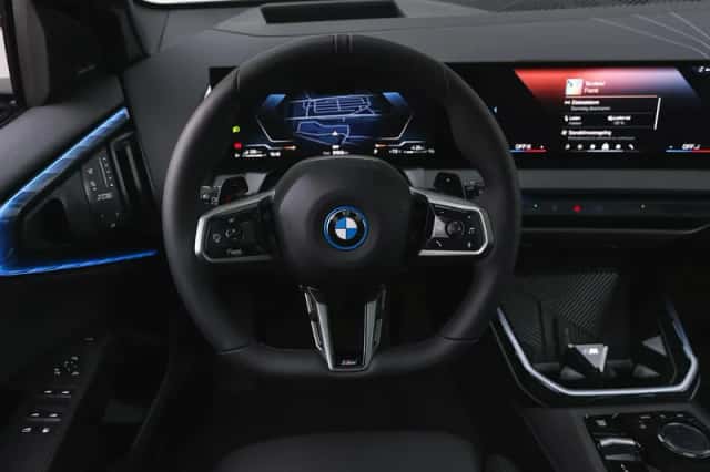 BMW X3 (2025) thumbnail 3