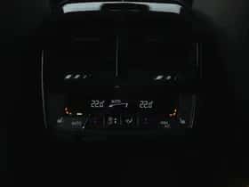 BMW iX (2025) thumbnail 12