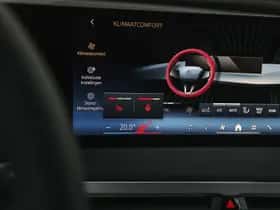 BMW iX (2025) thumbnail 18