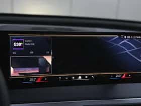BMW iX (2025) thumbnail 24