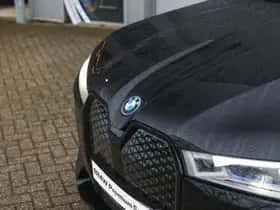 BMW iX (2025) thumbnail 29