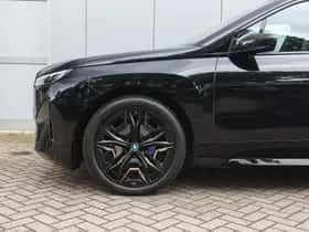 BMW iX (2025) thumbnail 4