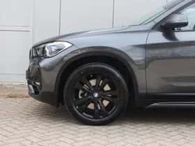 BMW X1 (2022) thumbnail 4
