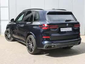BMW X5 (2024) thumbnail 2