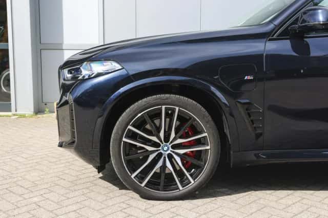 BMW X5 (2024) thumbnail 4