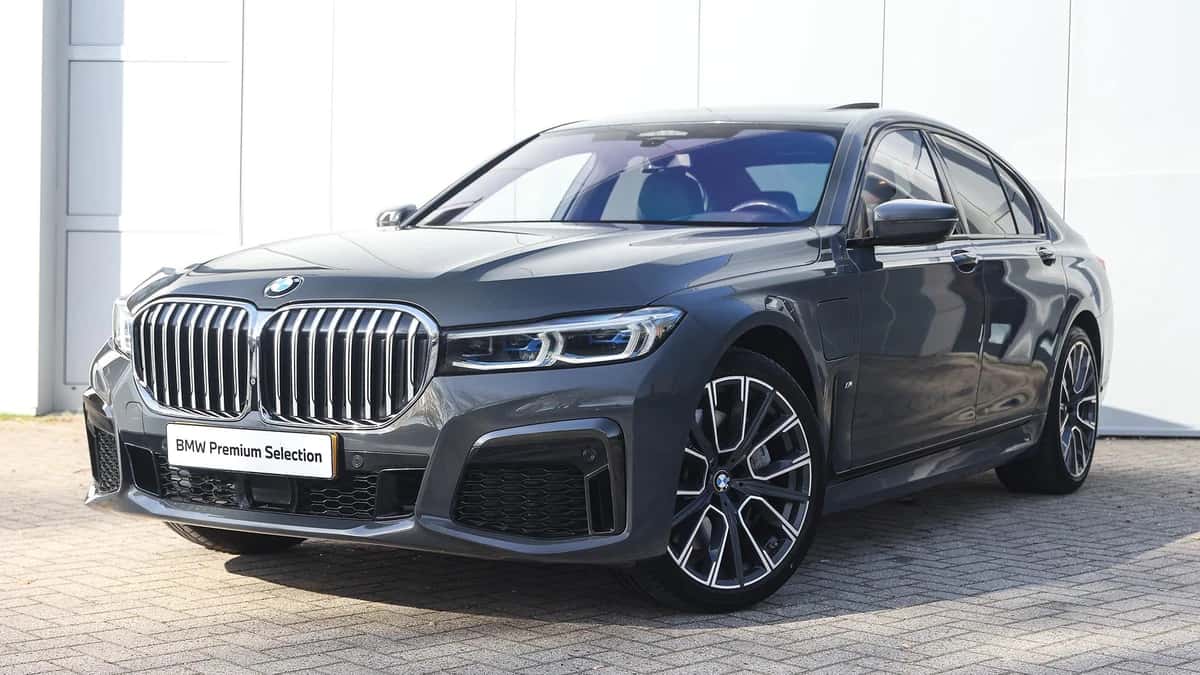 BMW 7-Serie (2021) — foto 1