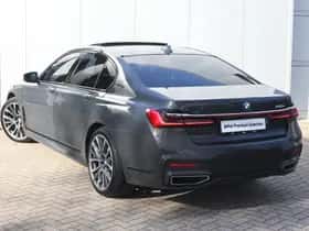 BMW 7-Serie (2021) thumbnail 2