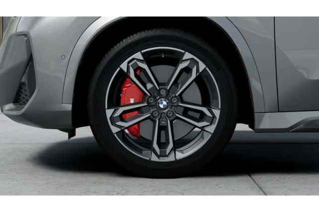 BMW iX1 (2026) thumbnail 6