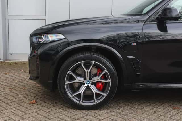 BMW X5 (2025) thumbnail 5