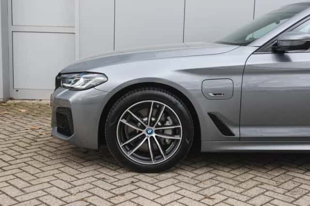 BMW 5-Serie (2023) thumbnail 5