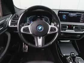 BMW X3 (2021) thumbnail 3