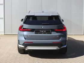 BMW iX1 (2026) thumbnail 6