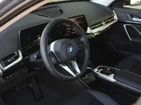 BMW iX1 (2026) thumbnail 8