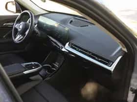 BMW iX1 (2026) thumbnail 10