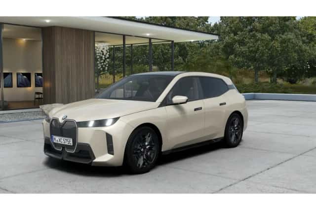 BMW iX (2026) thumbnail 1