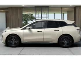 BMW iX (2026) thumbnail 5