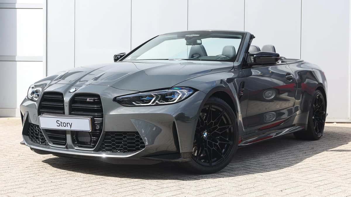 BMW M4 (2023) — foto 1