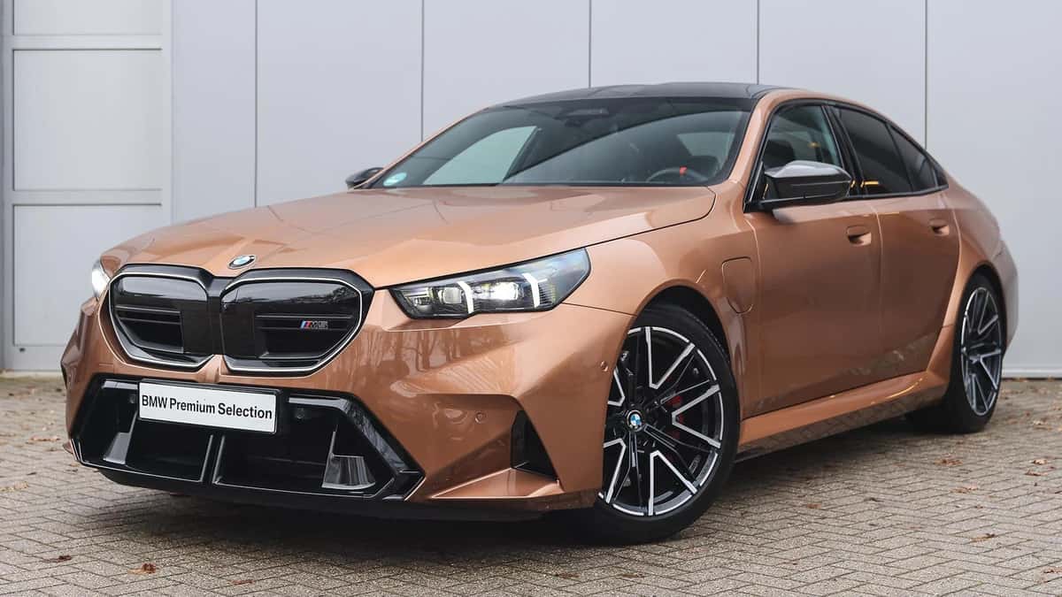 BMW M5 (2025) — foto 1