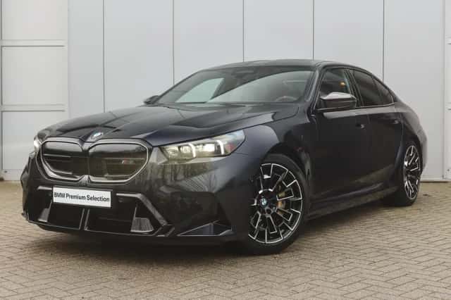 BMW M5 (2024) thumbnail 1
