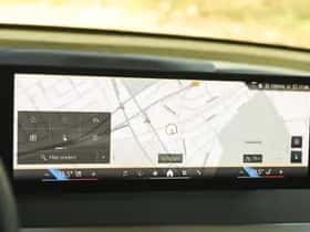 BMW iX (2025) thumbnail 23