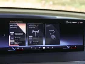 BMW iX (2025) thumbnail 28