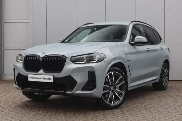 BMW X3 (2022) thumbnail 1