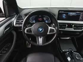 BMW X3 (2022) thumbnail 3