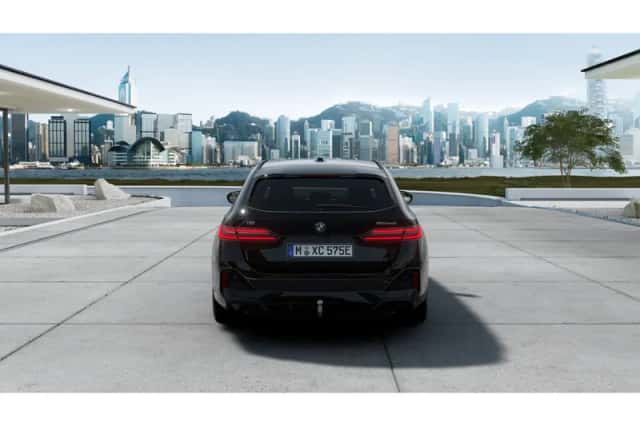 BMW i5 (2026) thumbnail 4