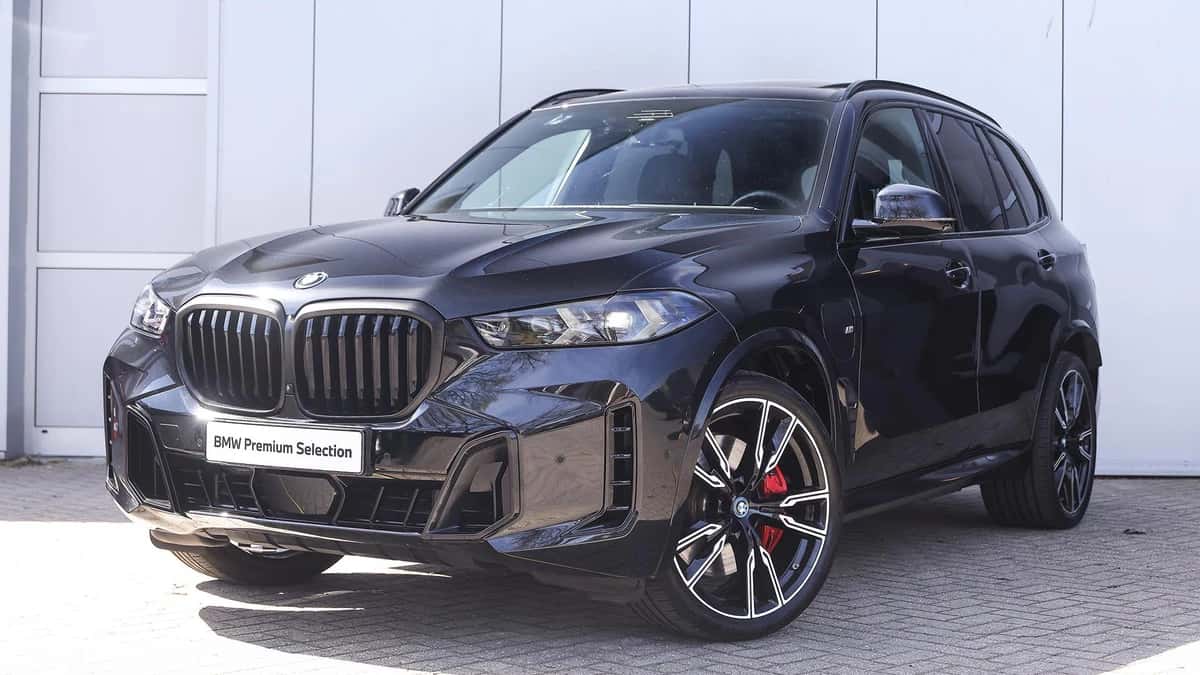 BMW X5 (2024) — foto 1