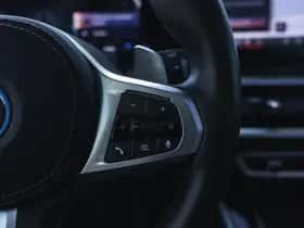 BMW X5 (2024) thumbnail 18