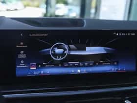 BMW X5 (2024) thumbnail 26