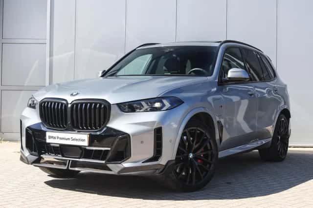 BMW X5 (2024) thumbnail 1