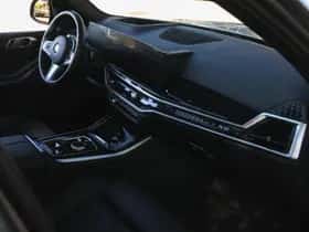 BMW X5 (2024) thumbnail 12
