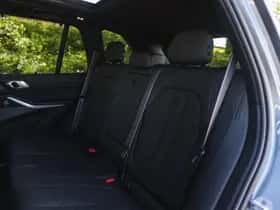 BMW X5 (2024) thumbnail 15