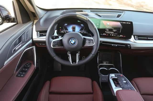 BMW X1 (2026) thumbnail 3