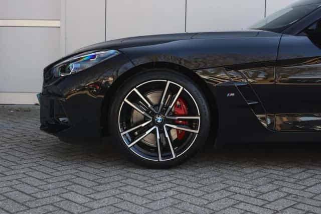 BMW Z4 (2026) thumbnail 4