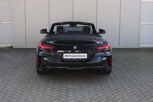 BMW Z4 (2026) thumbnail 6