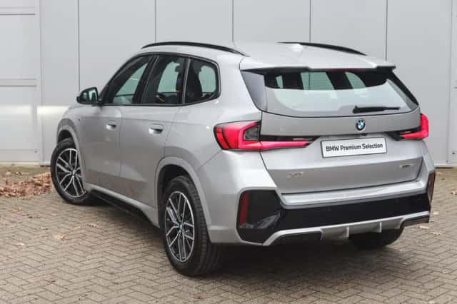 BMW X1 (2025) thumbnail 2