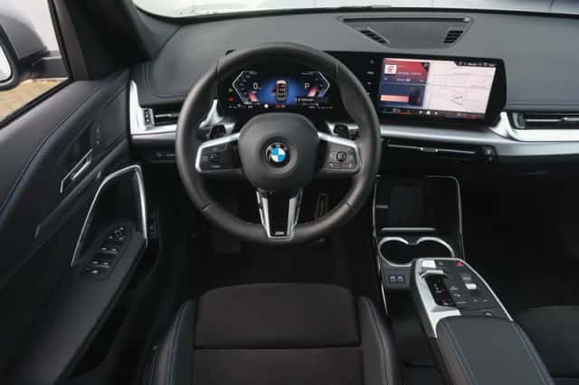 BMW X1 (2025) thumbnail 3