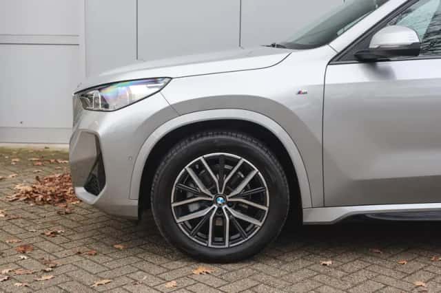BMW X1 (2025) thumbnail 4