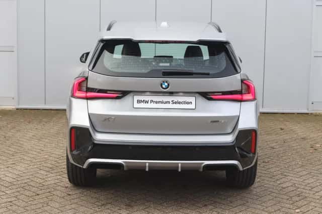 BMW X1 (2025) thumbnail 6