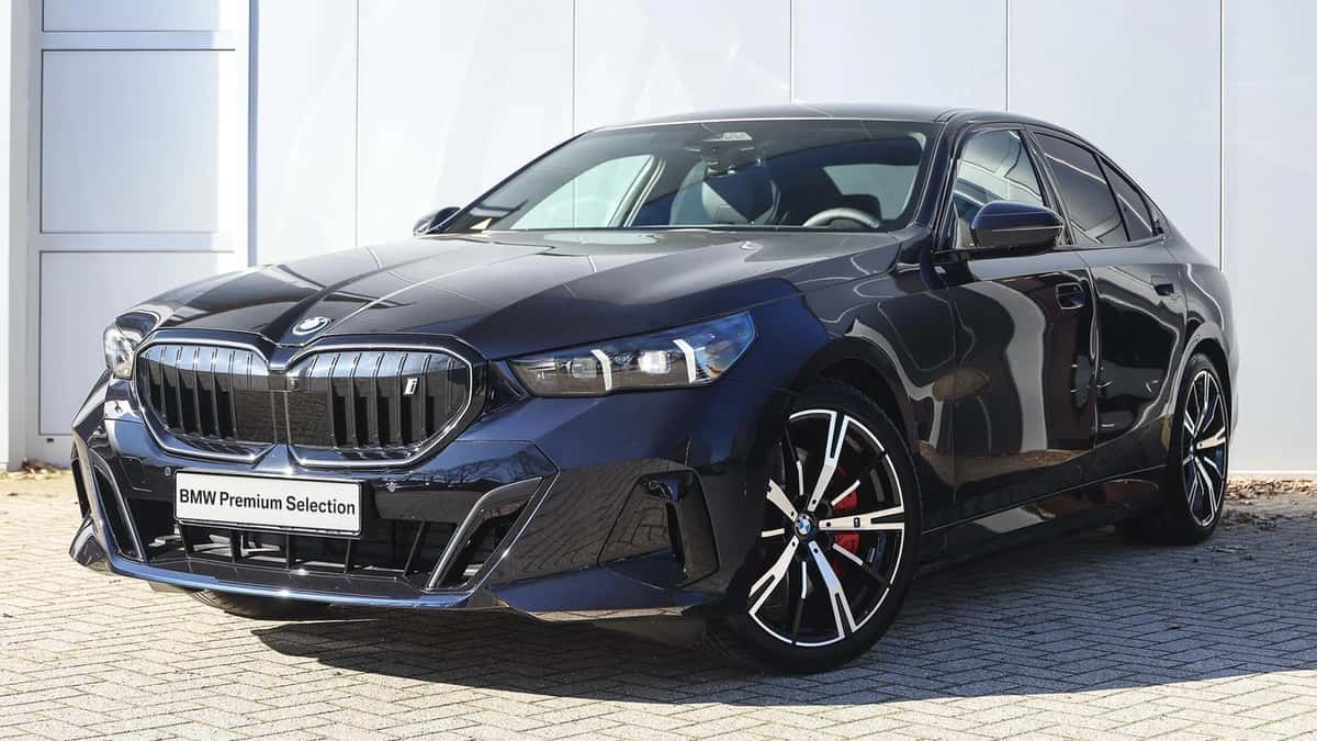 BMW i5 (2026) — foto 1