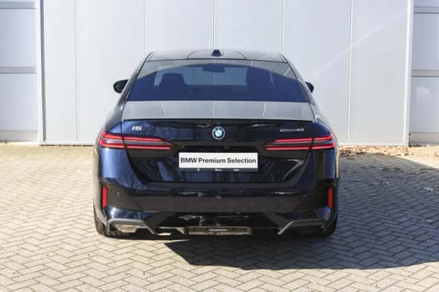 BMW i5 (2026) thumbnail 6