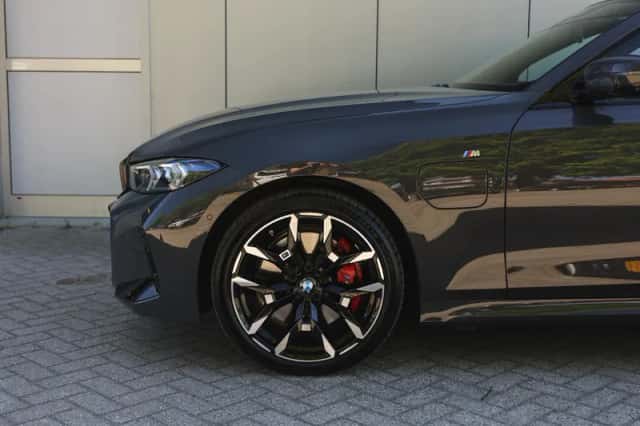 BMW 3-Serie (2025) thumbnail 4