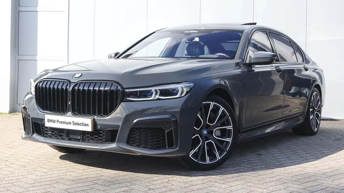 BMW 7-Serie (2021) — foto 1