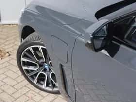 BMW 7-Serie (2021) thumbnail 38