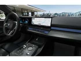 BMW i5 (2026) thumbnail 8