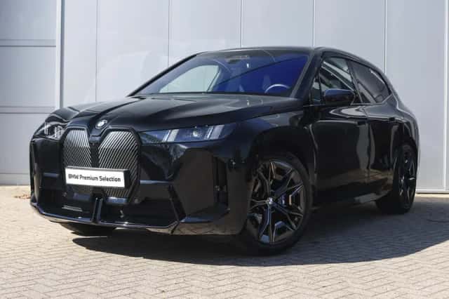 BMW iX (2025) thumbnail 1